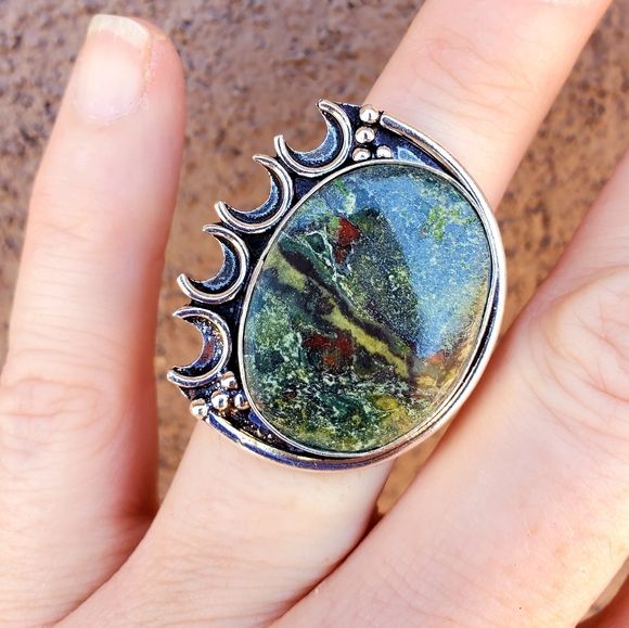 New Dragon Blood Jasper Moon Goddess 925 Silver Ring. - Picture 11 of 16